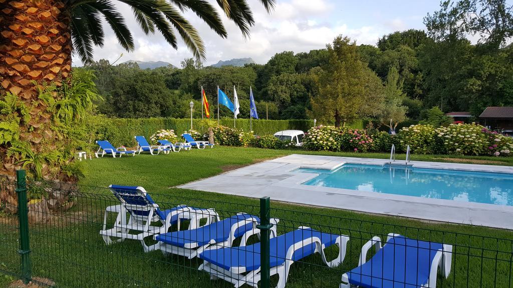 Hotel Camping 里瓦德塞利亚 外观 照片